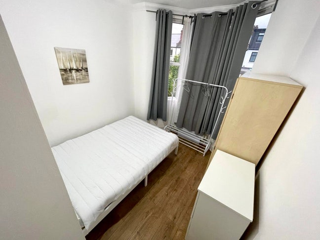 2 Dbl Room in Turnpike Lane/Seven Sister+Bill Inc Main Photo