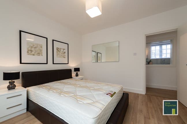 Dble in W6 - 2 bed property-ALL bills,wi-fi,TV Main Photo