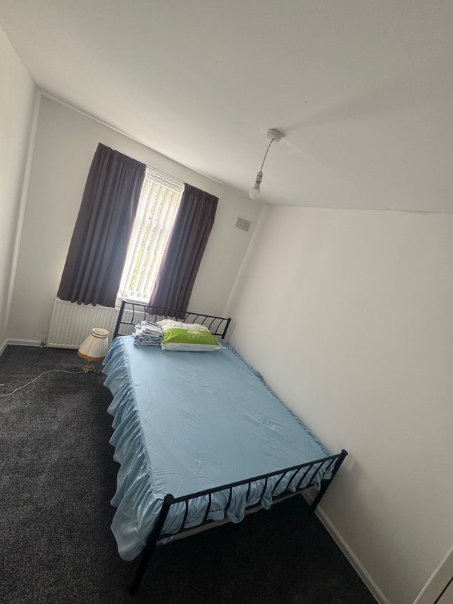 Room for rent  Main Photo