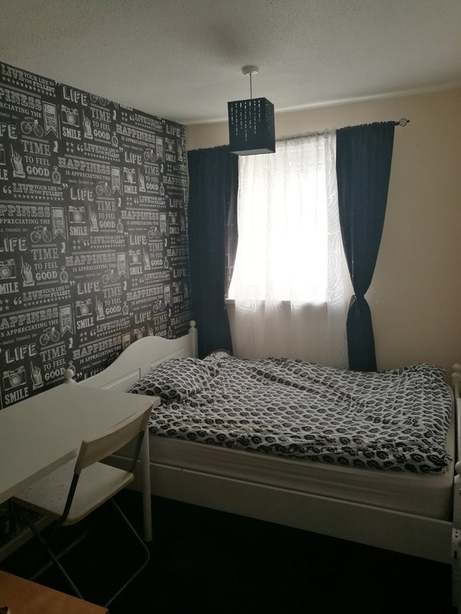 Room Available Now, LS7 1NN, &pound;580pm, All Bills Inc Main Photo