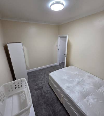 Newly Refurbished Room to Let E10 Bakers Arms. Main Photo