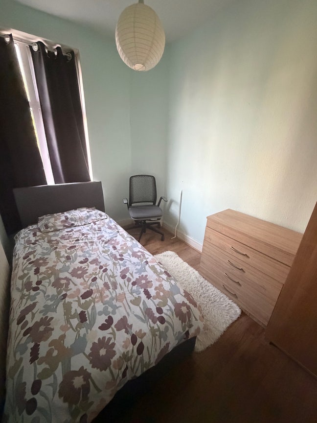 Single room to rent Orpington high street !  Main Photo