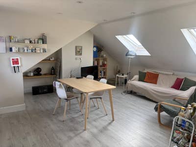 Double room in friendly 3-bed flat Main Photo
