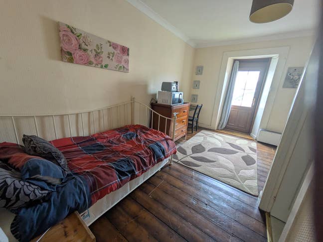 Single room with dedicated access  Main Photo