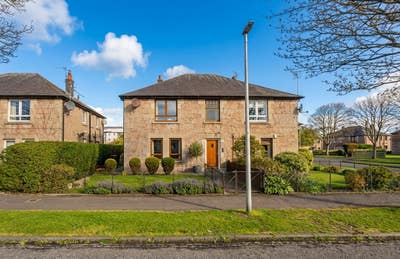 Bright 2-Bedroom Flat to Rent - AB24  Main Photo
