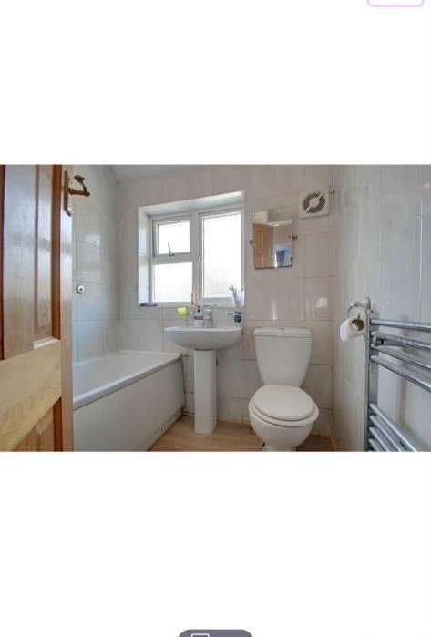 Room for rent Main Photo