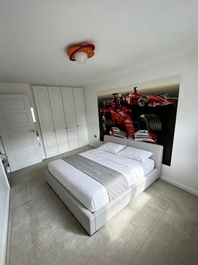(NO DEPOSITS) Stunning Beautiful clean Rooms Main Photo