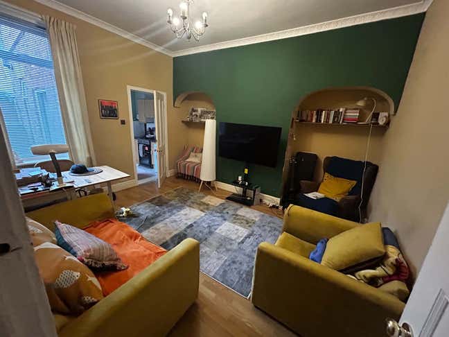 Relaxed and Colourful Flat in the heart of Jesmond Main Photo
