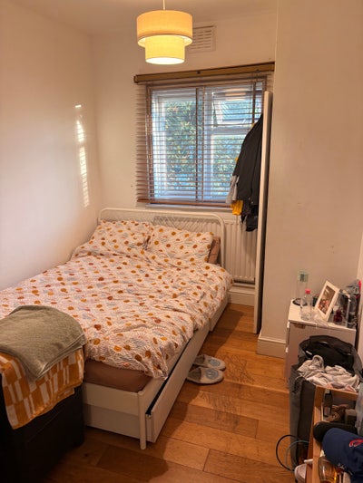 Double Room in 3 Bed Flat in Vauxhall/ Nine Elms Main Photo