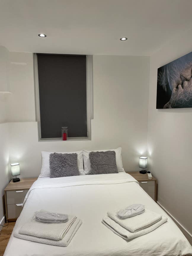 Cosy, Fully Furnished Double Room for Short Stays Main Photo