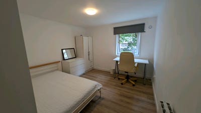 Double room, in a quiet and green location Main Photo