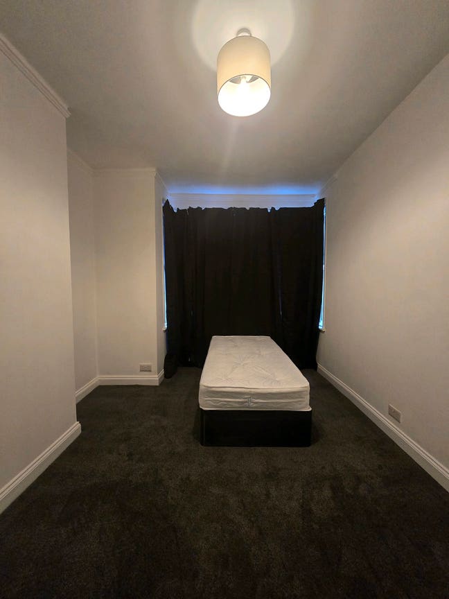Stunning Room in London, Leyton Main Photo