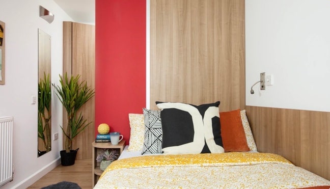 Student Accommodation Double Ensuite Room  Main Photo