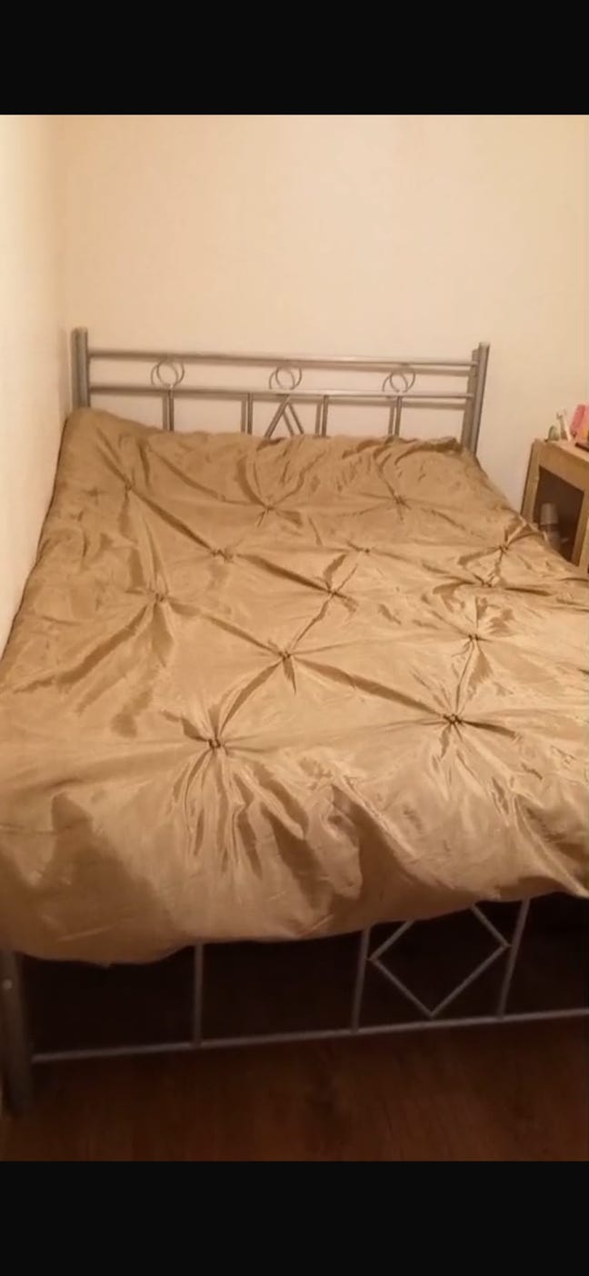 Double Room Available - All Bills Included Main Photo