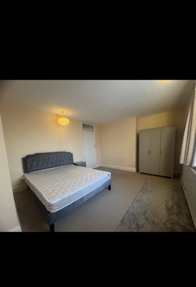 One double room for rent Main Photo