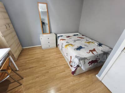 Large Double Room in Archway - Zone 2 Main Photo
