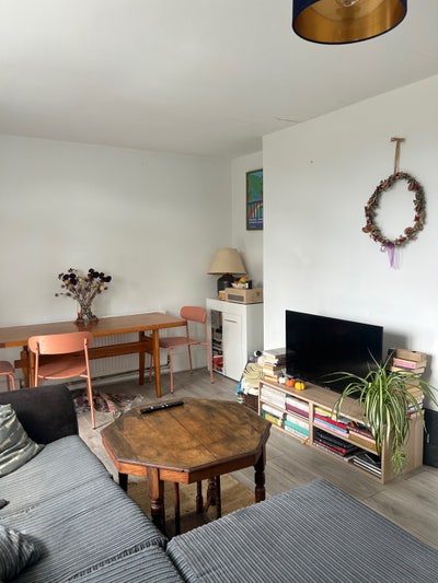 Lovely double room available 15m from Peckham Rye Main Photo