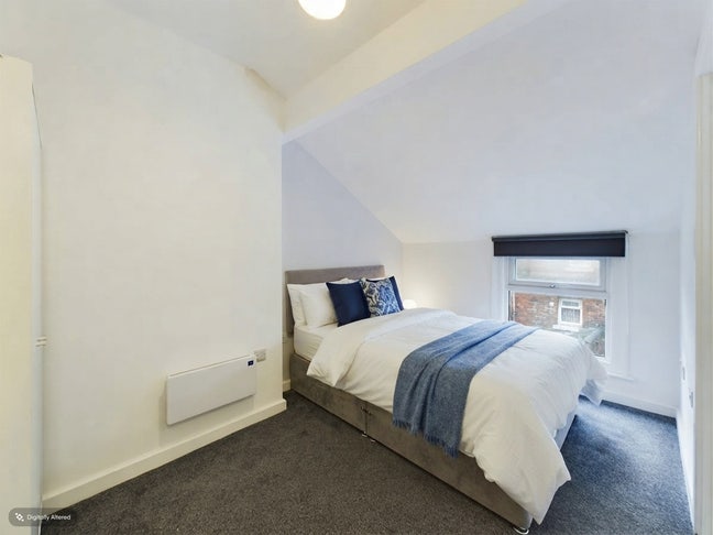 Lovely Ensuite Rooms MITCHELL ST  Main Photo