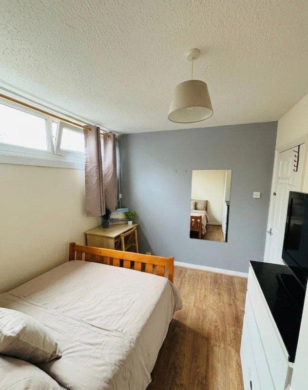 ⭐Double Room in Clapham Junction November⭐ Main Photo