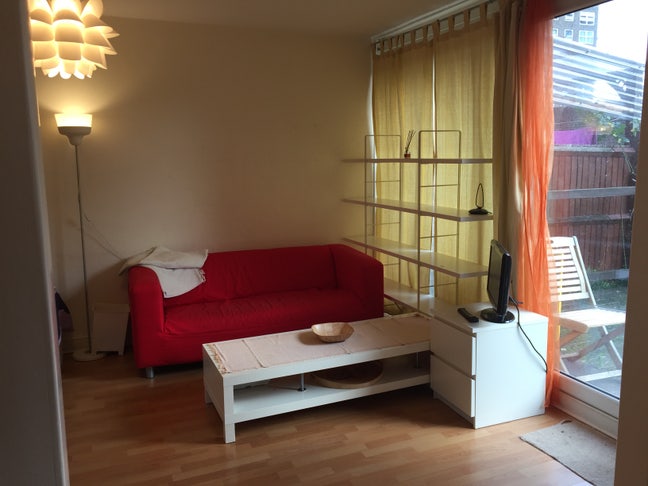 Double room for Singles Old Kent Rd S. Bermondsey  Main Photo