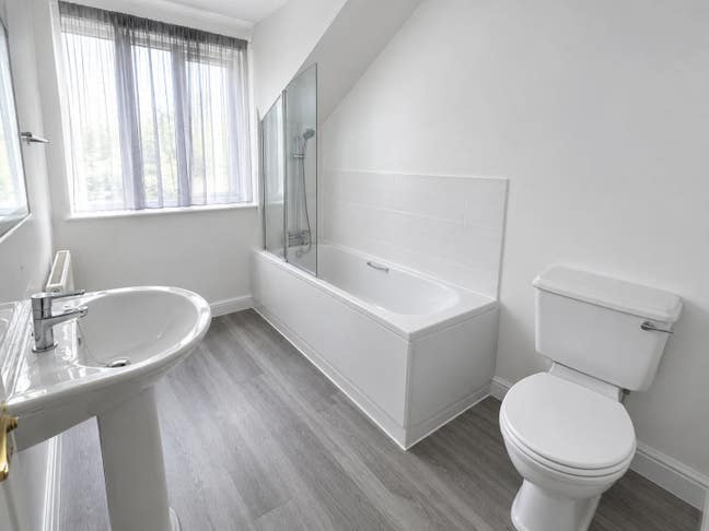 Furnished 4 Bedroom House – St.Johns Main Photo
