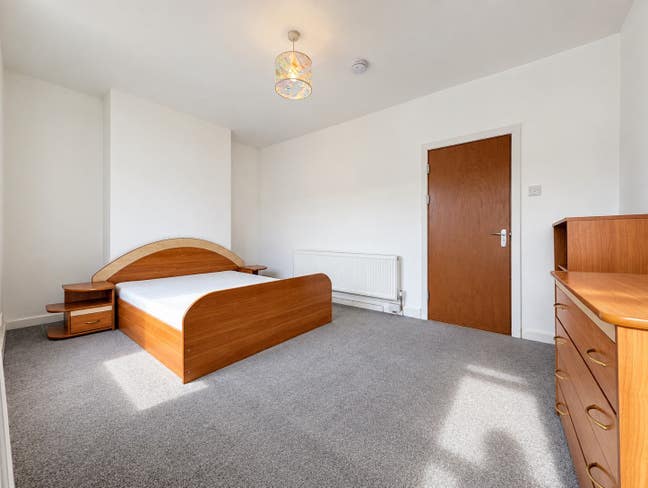 Bright King Room, Underbed Storage, Largest Room Main Photo