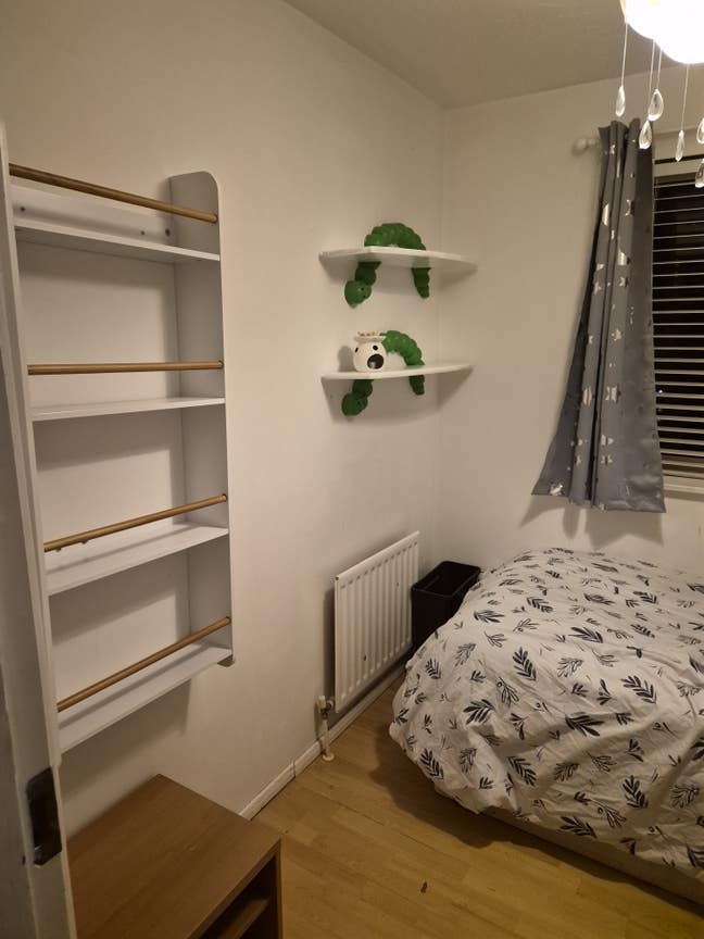 Furnished single room  Main Photo
