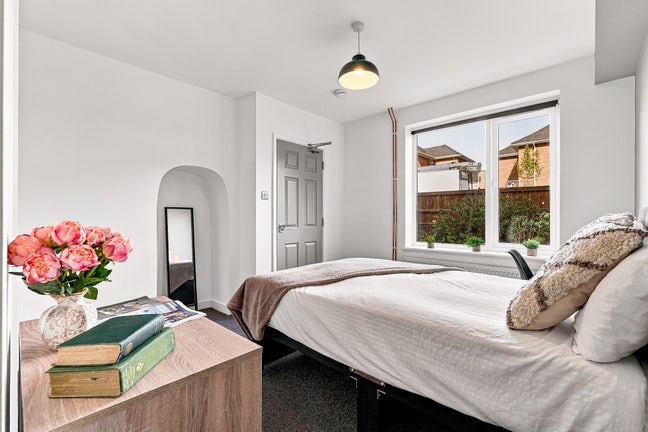 Brand New 5-Bedroom Hmo | NR4 |  Main Photo