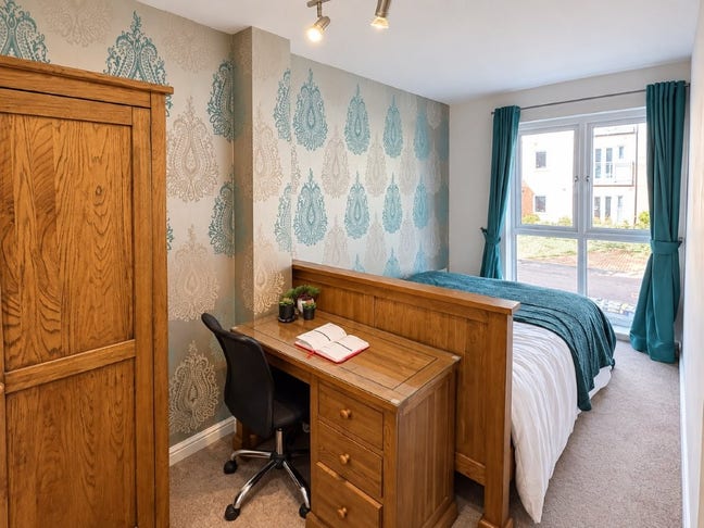 🏡 Stylish House Share | Garden & Lounge | CB1 Main Photo