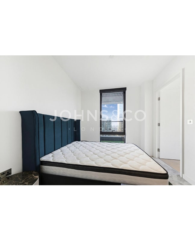 Elevated living at its finest in Bagshaw Building Main Photo