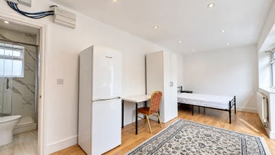 🤩 studio available near West Acton 🤩 Main Photo