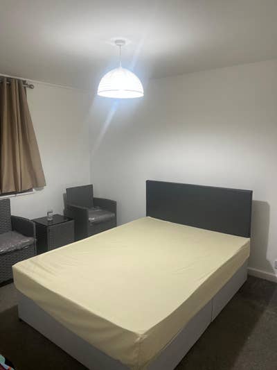 🏡 Double Room &pound;900 – Bills Included | E1  Main Photo