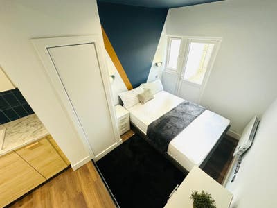 ✨ 🛏 En-Suite Room to Let in 📍Harrow Main Photo