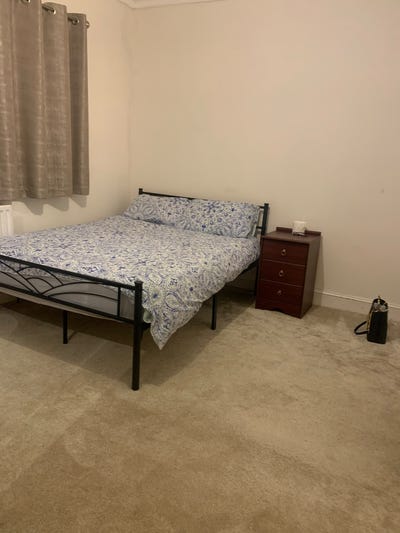 Furnished Spacious Double Room|IG2 7DL|Bills Inc Main Photo
