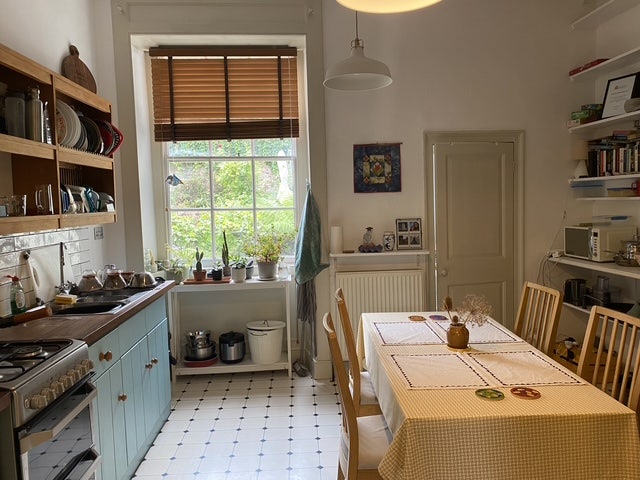 Spacious 2 room studio flat in Hotwells for rent Main Photo
