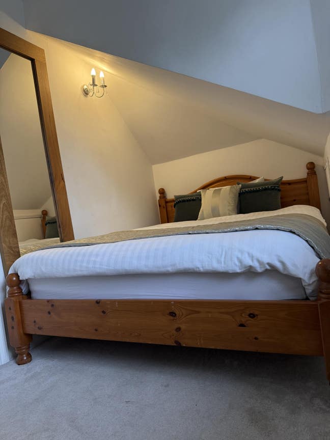 Double bedroom  Main Photo