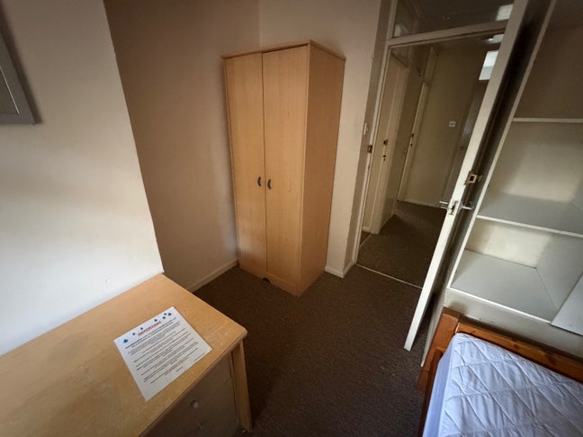 Royal Holloway private housing/tenancy take over Main Photo