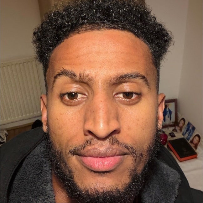 22 year old Male seeks a single or double room Main Photo