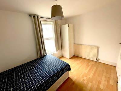 🏡 Bright Furnished Room in Hackney Central – E8 Main Photo