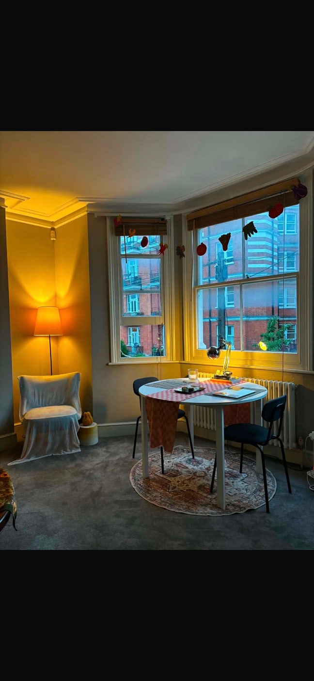 Room in 2 bed flat right next to Battersea Park! Main Photo