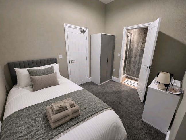 Nelson Street: New En-Suite Rooms Main Photo