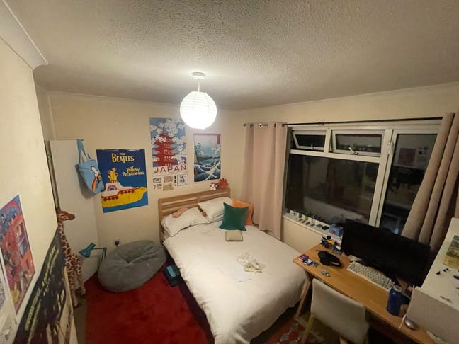 Double Bedroom available in shared student house  Main Photo