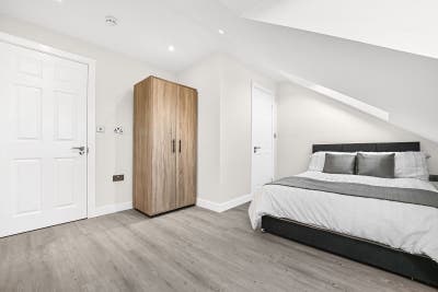 Cosy loft En-Suite Northfields Main Photo