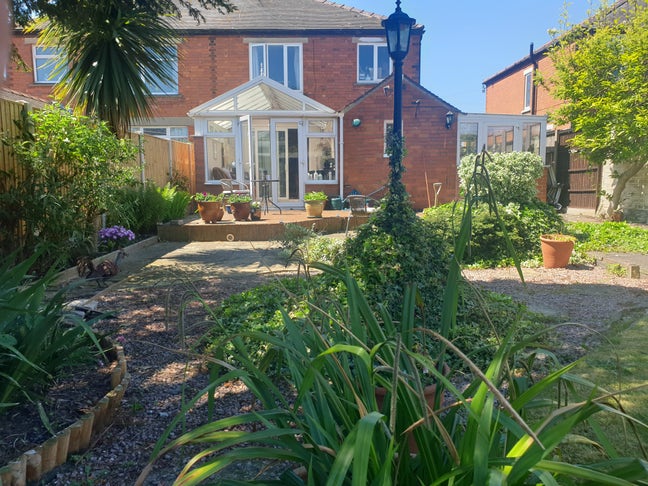 Nice furnished double room close to town center Main Photo