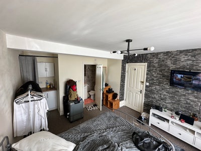 Double en suite room Main Photo