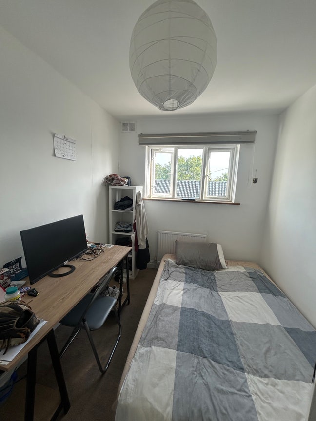 Cheap Room for Rent W/ Rooftop Terrace 🌟 Main Photo