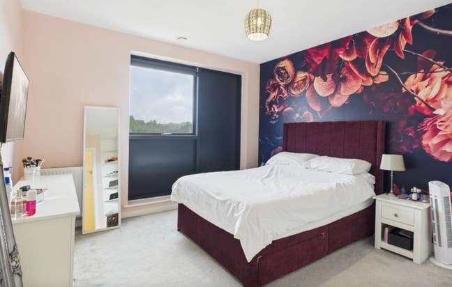 1 Bed Flat - All bills inc. Great transport links Main Photo