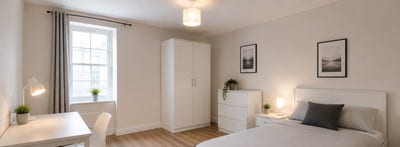 Central-NEW-all bills,Tax,Parking, Garden included Main Photo