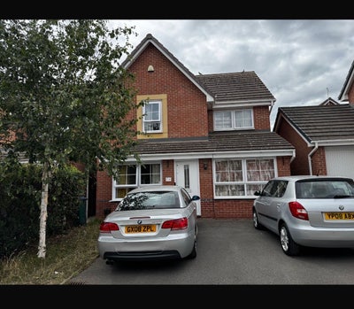 Detached House inc bills Main Photo