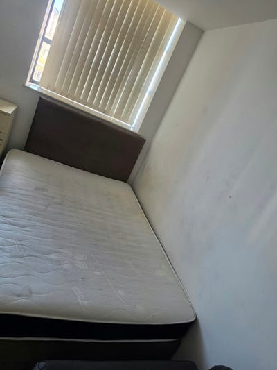 Studio Apartment in Central Location Main Photo